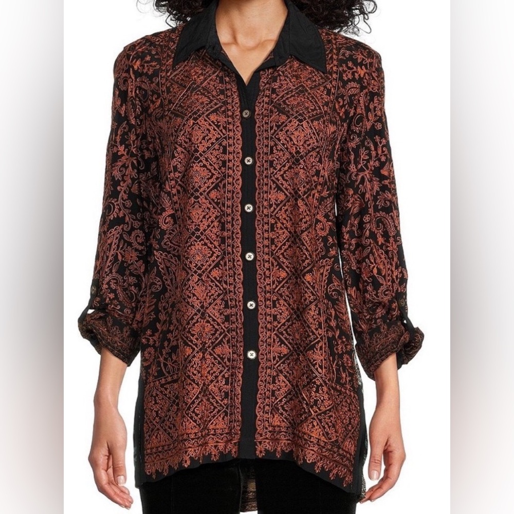 NWT John Mark Button-Up Collared Embroidered Tunic petite medium